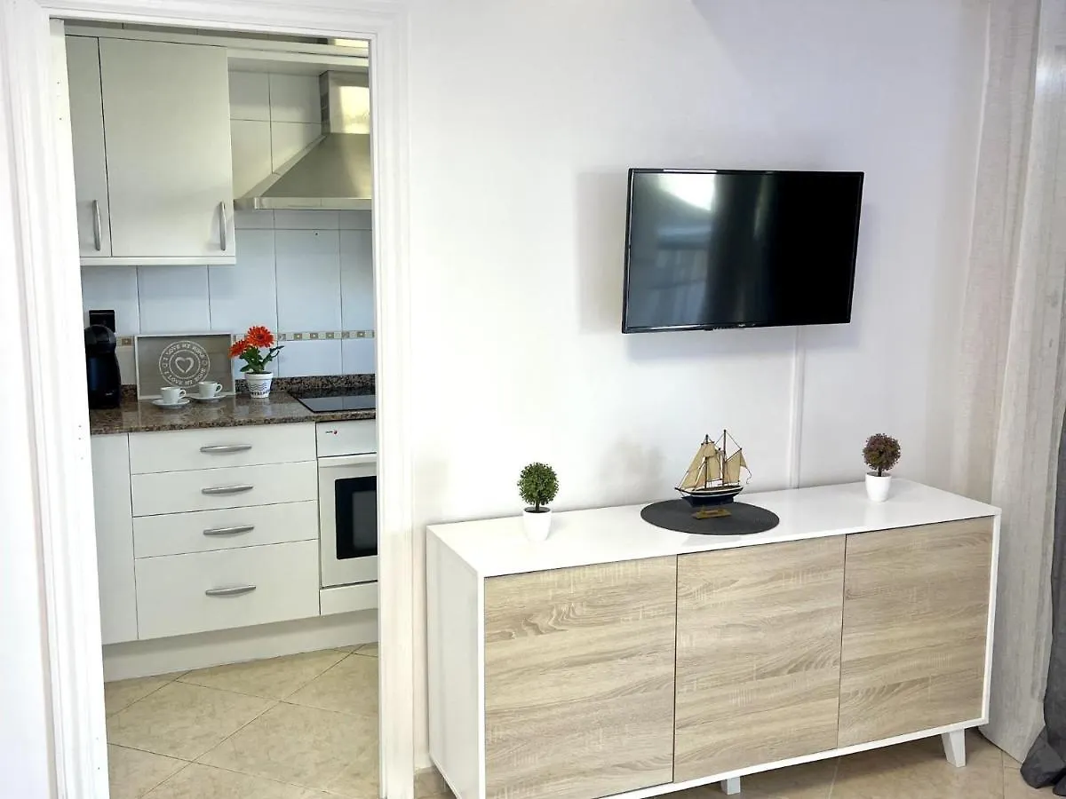 Apartbeach Fluromar Relax Y Climatizado Salou Spain