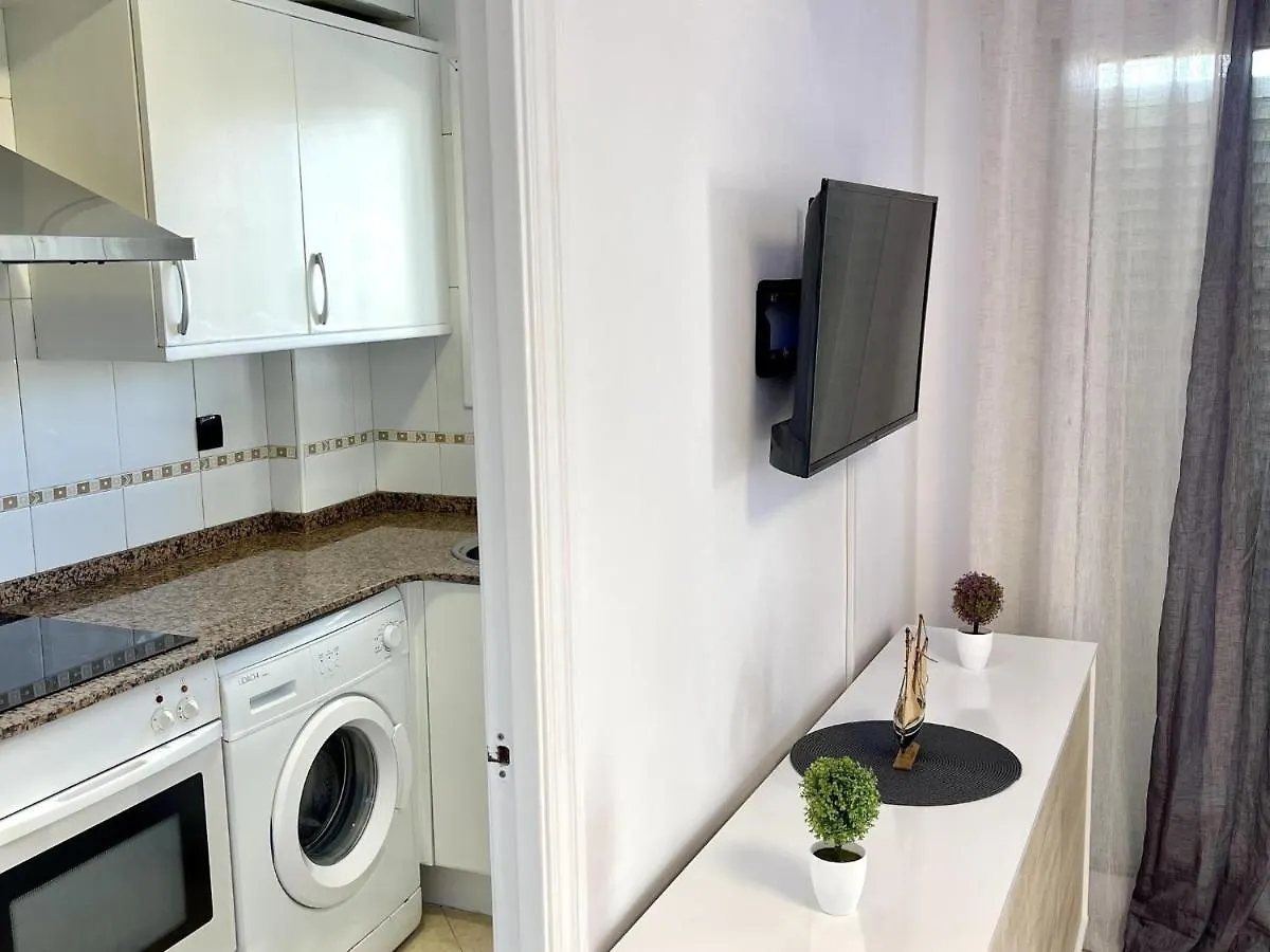 Apartbeach Fluromar Relax Y Climatizado Salou Spain